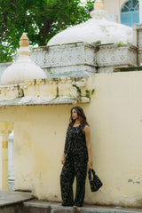 Lace me not top + pants