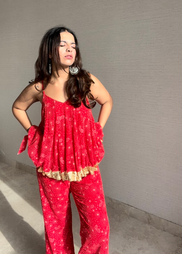Meera set