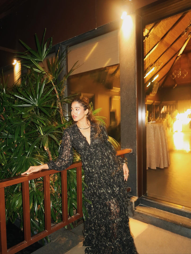 Lace me not top maxi